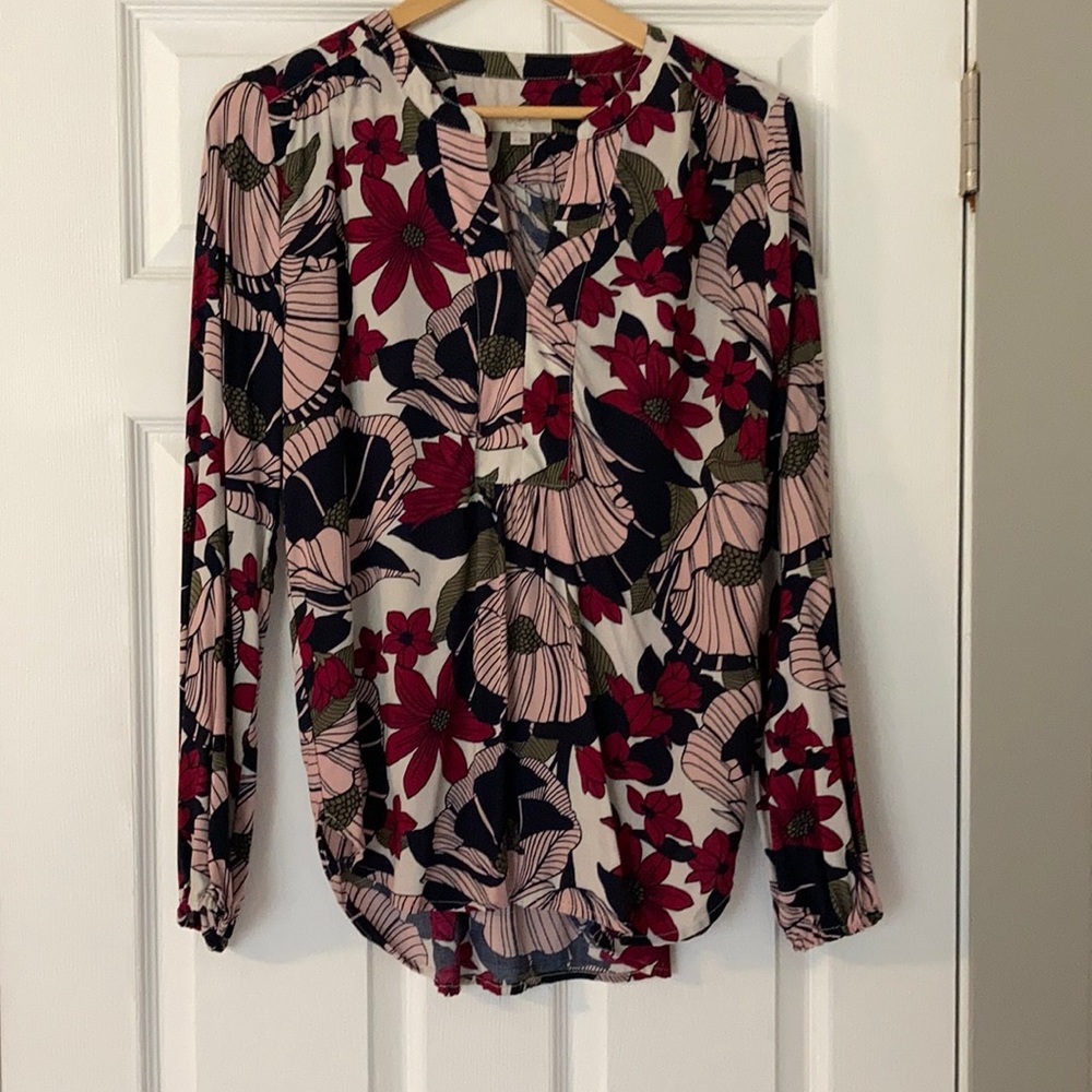 Summer long sleeve floral blouse